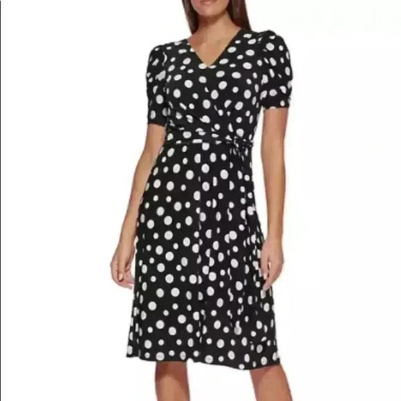 Women’s Tommy Hilfiger Short Sleeved Polka Dot Dress Wrap Size 10 - Picture 7 of 8